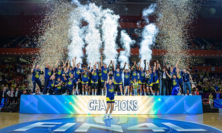 Fenerbahce Alagoz Holding crowned back-to-back EuroLeague Women champions
